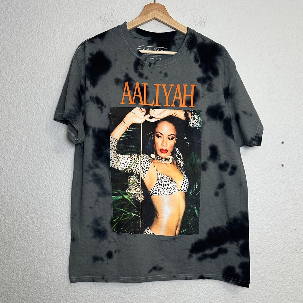 Aaliyah Gray Black Tie Dye Short Sleeve Tee Shirt Men’s Large Graphic‎ Music